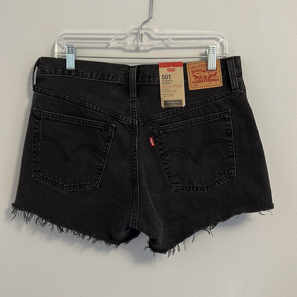 Levi’s 501 high rise shorts NWT - Picture 2 of 4